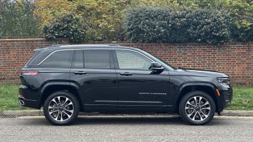 SPOTICAR Jeep Grand Cherokee 2.0 17.3kwh Overland Auto 4xe Euro 6 (s/s) 5dr Used Car - Suv Plug-in Hybrid Black - Hemel Hempstead - 600564587_2