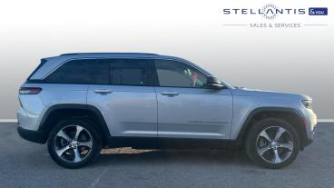 SPOTICAR Jeep Grand Cherokee 2.0 17.3kwh Limited Auto 4xe Euro 6 (s/s) 5dr Used Car - Suv Plug-in Hybrid Silver - Birmingham - 1200586624_2