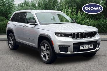 SPOTICAR Jeep Grand Cherokee 2.0 17.3kwh Limited Auto 4xe Euro 6 (s/s) 5dr Used Car - Suv Plug-in Hybrid Silver - Southampton - 1200609612_1