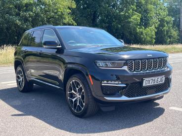 SPOTICAR Jeep Grand Cherokee 2.0 17.3kwh Summit Reserve Auto 4xe Euro 6 (s/s) 5 Used Car - Suv Plug-in Hybrid Black - Kidlington - 1200615895_1
