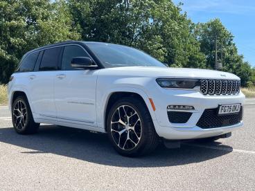 SPOTICAR Jeep Grand Cherokee 2.0 17.3kwh Summit Reserve Auto 4xe Euro 6 (s/s) 5 Used Car - Suv Plug-in Hybrid White - Kidlington - 1200615896_1