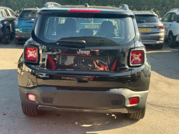 SPOTICAR Jeep Renegade 1.3 Gse T4 11.4kwh Limited Auto 4xe Euro 6 (s/s) 5 Used Car - Suv Plug-in Hybrid Black - Chippenham - 1200544902_5