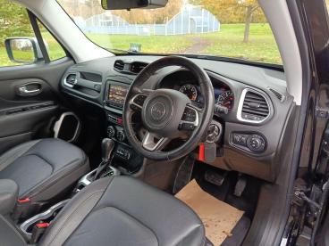 SPOTICAR Jeep Renegade 1.4t Multiairii Limited Ddct Euro 6 (s/s) 5dr Used Car - Suv Petrol Black - Aylesbury - 1200555189_5