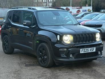 SPOTICAR Jeep Renegade 1.5 T4 E-hybrid Mhev North Star Dct Euro 6 (s/s) 5 Used Car - Suv Hybrid Black - Leicester - 1200564832_1