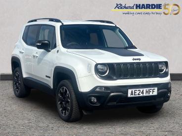 SPOTICAR Jeep Renegade 1.3 Gse T4 11.4kwh Trailhawk Auto 4xe Euro 6 (s/s) Used Car - Suv Plug-in Hybrid White - Wallsend - 1200590082_1