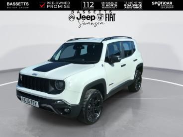 SPOTICAR Jeep Renegade 1.3 Gse T4 11.4kwh Overland Auto 4xe Euro 6 (s/s) Used Car - Suv Plug-in Hybrid White - Swansea - 1200595849_3