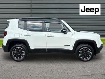 SPOTICAR Jeep Renegade 1.3 Gse T4 11.4kwh Trailhawk Auto 4xe Euro 6 (s/s) Used Car - Suv Plug-in Hybrid White - Horsham - 1200606901_4
