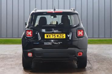 SPOTICAR Jeep Renegade 1.3 Gse T4 11.4kwh Limited Auto 4xe Euro 6 (s/s) 5 Used Car - Suv Plug-in Hybrid Black - Weston-super-mare - 1200612574_5
