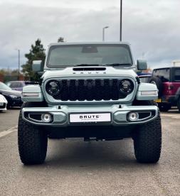 SPOTICAR Jeep Wrangler 2.0 Gme Sahara Auto 4wd Euro 6 (s/s) 4dr Used Car - Suv Petrol Black - Cheltenham - 1200552135_4