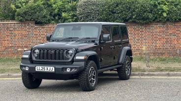 SPOTICAR Jeep Wrangler 2.0 Gme Rubicon Auto 4wd Euro 6 (s/s) 4dr Used Car - Suv Petrol Black - Hemel Hempstead - 600555496_4