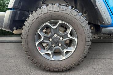 SPOTICAR Jeep Wrangler 2.0 Gme Rubicon Auto 4wd Euro 6 (s/s) 4dr Used Car - Suv Petrol Blue - Southampton - 1200579860_5