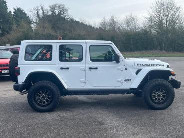 SPOTICAR Jeep Wrangler Rubicon 392 6.4 Hemi 5 Door Auto Used Car - Suv Petrol White - Kidlington - 1200584908_2