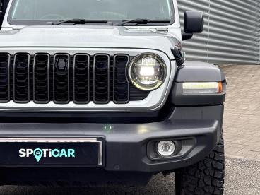 SPOTICAR Jeep Wrangler 2.0 Gme Rubicon Auto 4wd Euro 6 (s/s) 4dr Used Car - Suv Petrol Silver - Swindon - 1200585396_4