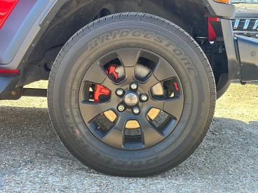 SPOTICAR Jeep Wrangler 2.0 Gme Overland Auto 4wd Euro 6 (s/s) 4dr Used Car - Suv Petrol Red - Horsham - 1200591216_5