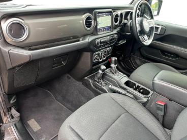 SPOTICAR Jeep Wrangler 2.0 Gme Sahara Auto 4wd Euro 6 (s/s) 4dr Used Car - Suv Petrol Grey - Horsham - 1200604664_2