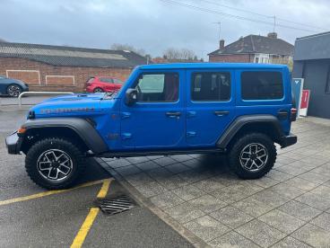 SPOTICAR Jeep Wrangler 2.0 Gme Rubicon Auto 4wd Euro 6 (s/s) 4dr Used Car - Suv Petrol Blue - Northampton - 1200614417_4