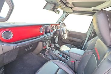 SPOTICAR Jeep Wrangler 2.0 Gme Rubicon Auto 4wd Euro 6 (s/s) 2dr Used Car - Suv Petrol Grey - Southampton - 1200627169_2