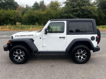SPOTICAR Jeep Wrangler 2.0 Gme Rubicon Auto 4wd Euro 6 (s/s) 2dr Used Car - Suv Petrol White - Kidlington - 1200627816_4