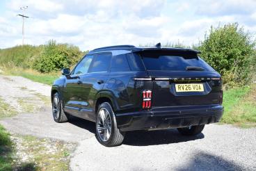 SPOTICAR Kgm Actyon 1.5h K50 Auto Euro 6 (s/s) 5dr Used Car - Suv Hybrid Black - Salisbury - 500640953_4