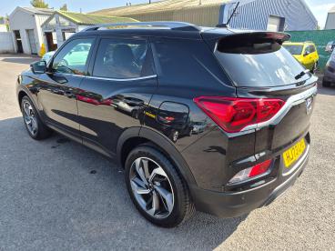 SPOTICAR Kgm Korando 1.5 K40 Auto Euro 6 (s/s) 5dr Used Car - Suv Petrol Black - Salisbury - 500627468_4