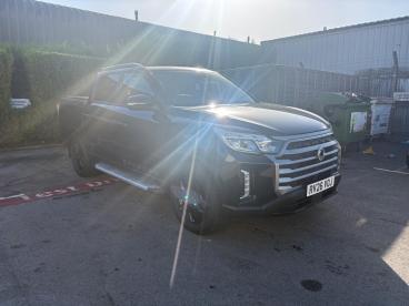 SPOTICAR Kgm Musso 2.2d Saracen Auto 4wd Euro 6 4dr Used Car - Commercial Vehicle Diesel Black - Salisbury - 500640955_3