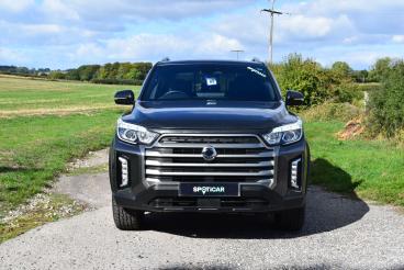 SPOTICAR Kgm Musso 2.2d Saracen Auto 4wd Euro 6 4dr Used Car - Commercial Vehicle Diesel Grey - Salisbury - 500640956_2