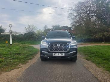 SPOTICAR Kgm Rexton 2.2d K51 T-tronic 4wd Euro 6 (s/s) 5dr Used Car - Suv Diesel Grey - Salisbury - 500640139_2