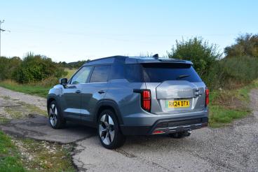 SPOTICAR Kgm Torres 73.4kwh K40 Auto 5dr Used Car - Suv Electric Grey - Salisbury - 500640952_4