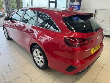 SPOTICAR Kia Ceed Cee-d 1.0 T-gdi 2 Sportswagon Euro 6 (s/s) 5dr Used Car - Estate Petrol Red - Ashington - 1200537285_4