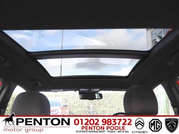 SPOTICAR Kia Ceed Cee-d 1.0 T-gdi Gt-line S Sportswagon Euro 6 (s/s) 5dr Used Car - Estate Petrol Red - Poole - 1200540599_3