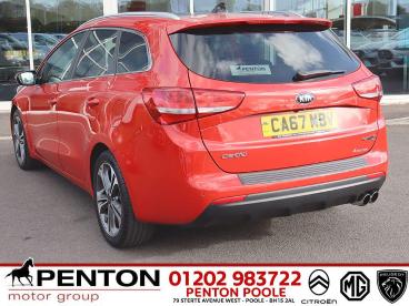 SPOTICAR Kia Ceed Cee-d 1.0 T-gdi Gt-line S Sportswagon Euro 6 (s/s) 5dr Used Car - Estate Petrol Red - Poole - 1200540599_5
