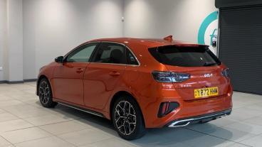 SPOTICAR Kia Ceed Cee-d 1.5 T-gdi Gt-line Euro 6 (s/s) 5dr Used Car - Saloon Petrol Orange - West London - 1200555430_5