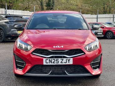 SPOTICAR Kia Ceed Cee-d 1.5 T-gdi Gt-line Euro 6 (s/s) 5dr Used Car - Saloon Petrol Red - Pontypridd - 1200556496_2