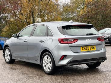 SPOTICAR Kia Ceed Cee-d 1.5 T-gdi 2 Euro 6 (s/s) 5dr Used Car - Saloon Petrol Silver - Pontypridd - 1200557563_5