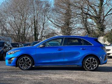 SPOTICAR Kia Ceed Cee-d 1.5 T-gdi Gt-line Dct Euro 6 (s/s) 5dr Used Car - Saloon Petrol Blue - Pontypridd - 1200567779_4