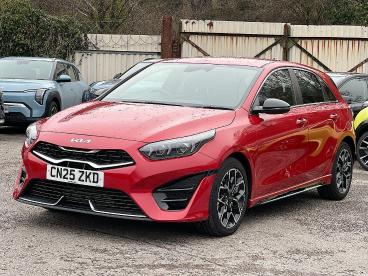 SPOTICAR Kia Ceed Cee-d 1.5 T-gdi Gt-line Euro 6 (s/s) 5dr Used Car - Saloon Petrol Red - Pontypridd - 1200573315_3