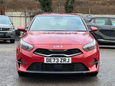 SPOTICAR Kia Ceed Cee-d 1.5 T-gdi 2 Euro 6 (s/s) 5dr Non-adap Used Car - Saloon Petrol Red - Pontypridd - 1200573931_2