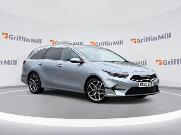 SPOTICAR Kia Ceed Cee-d 1.5 T-gdi 3 Sportswagon Euro 6 (s/s) 5dr Used Car - Estate Petrol Silver - Pontypridd - 1200591345_1