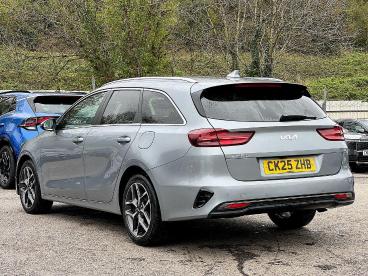 SPOTICAR Kia Ceed Cee-d 1.5 T-gdi 3 Sportswagon Euro 6 (s/s) 5dr Used Car - Estate Petrol Silver - Pontypridd - 1200591345_5