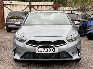 SPOTICAR Kia Ceed Cee-d 1.5 T-gdi 2 Euro 6 (s/s) 5dr Non-adap Used Car - Saloon Petrol Silver - Pontypridd - 1200591350_2