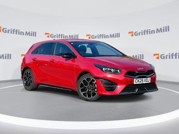 SPOTICAR Kia Ceed Cee-d 1.5 T-gdi Gt-line Euro 6 (s/s) 5dr Used Car - Saloon Petrol Red - Pontypridd - 1200591354_1