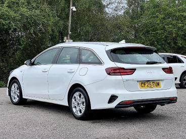 SPOTICAR Kia Ceed Cee-d 1.5 T-gdi 2 Sportswagon Euro 6 (s/s) 5dr Used Car - Estate Petrol White - Pontypridd - 1200599910_5
