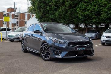 SPOTICAR Kia Ceed Cee-d 1.5 T-gdi Gt-line Euro 6 (s/s) 5dr Used Car - Saloon Petrol Grey - Hinckley - 1200623909_1