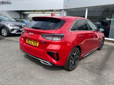 SPOTICAR Kia Ceed Cee-d 1.5 T-gdi Gt-line Euro 6 (s/s) 5dr Used Car - Saloon Petrol Red - Malton - 1200627098_2