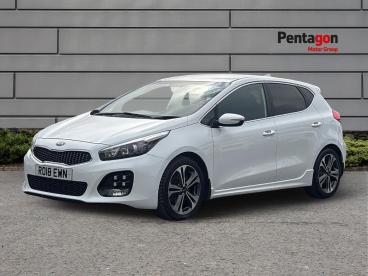 SPOTICAR Kia Ceed Cee-d 1.6 Crdi Gt-line Euro 6 (s/s) 5dr Used Car - Saloon Diesel White - Derby - 1200634141_3