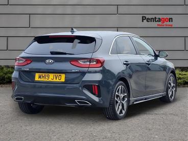 SPOTICAR Kia Ceed Cee-d 1.0 T-gdi Gt-line Euro 6 (s/s) 5dr Used Car - Saloon Petrol Grey - Burton-on-trent - 1200640292_4