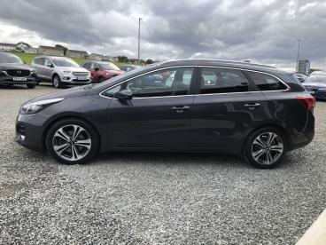 SPOTICAR Kia Ceed Cee-d 1.6 Crdi Gt-line Sportswagon Euro 6 (s/s) 5dr Used Car - Estate Diesel Silver - Inverness - 1200641949_4