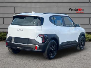 SPOTICAR Kia Ev2 61kwh Air Auto 5dr Used Car - Suv Electric White - Sheffield - 1200637167_4
