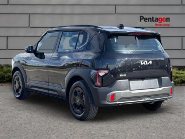SPOTICAR Kia Ev2 61kwh Air Auto 5dr Used Car - Suv Electric Black - Sheffield - 1200641586_2
