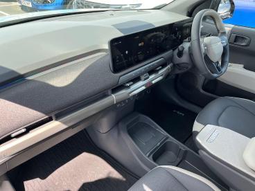 SPOTICAR Kia Ev3 81.4kwh Gt-line S Auto 5dr Used Car - Suv Electric  - Blackpool - 1200609436_2